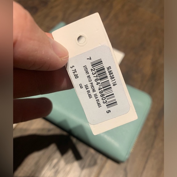 Fossil Wallet - Picture 2 of 5